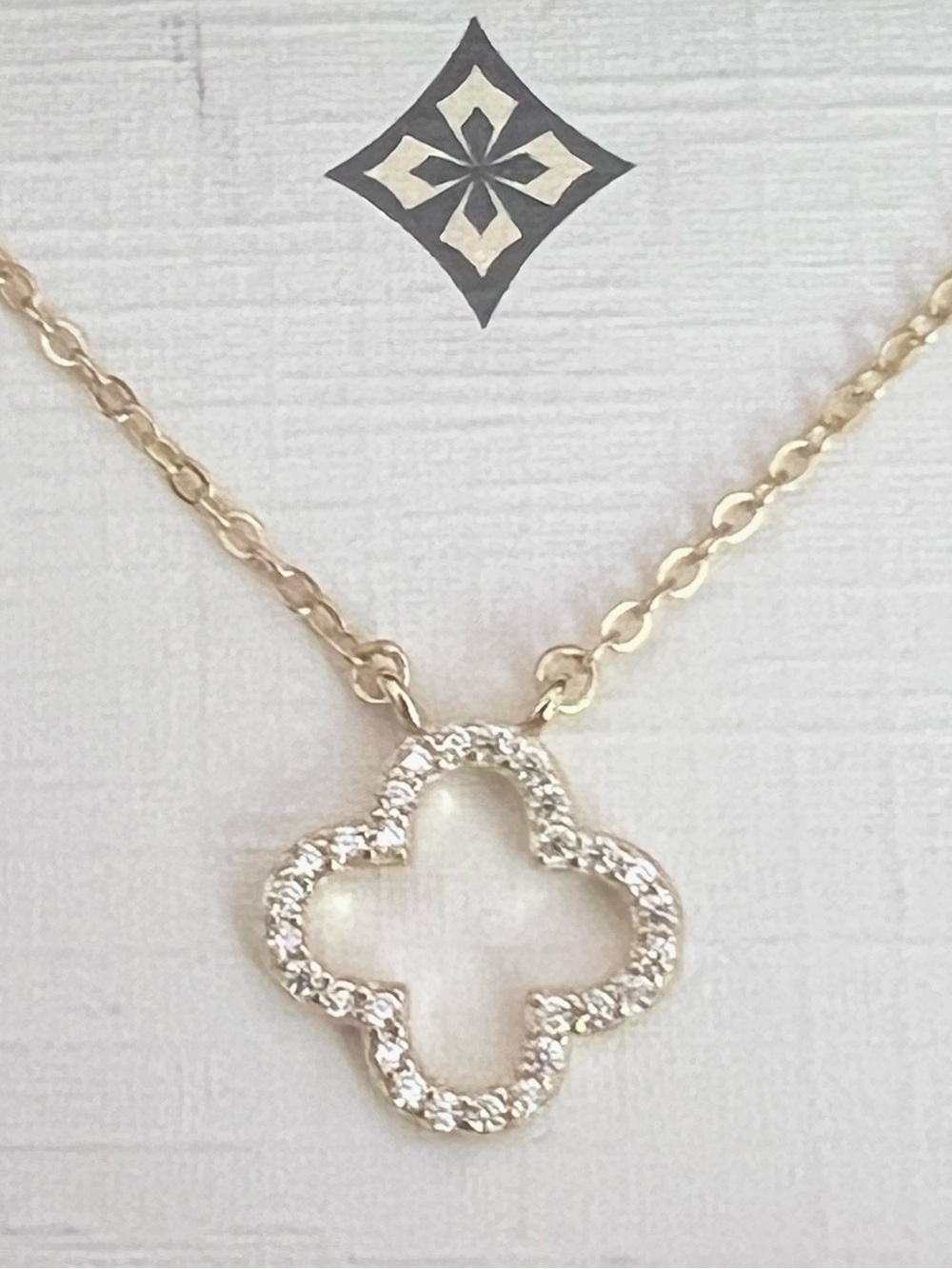 NIB Rachel Zoe Gold-Plated Clover Pendant Necklace